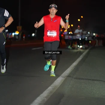 Runner Photo 7633260
