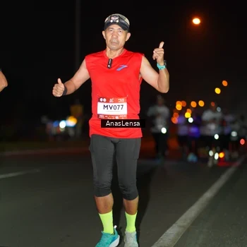 Runner Photo 7633273
