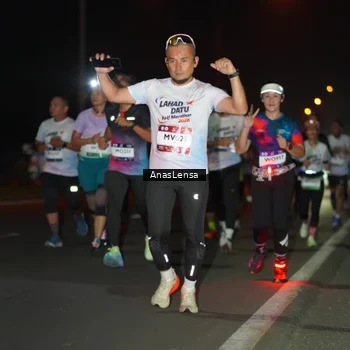 Runner Photo 7633290