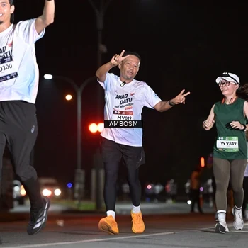 Runner Photo 7633297
