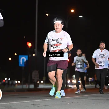 Runner Photo 7633304