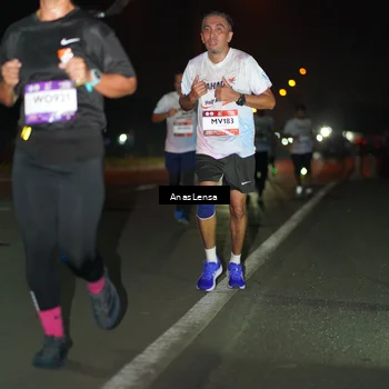 Runner Photo 7633308