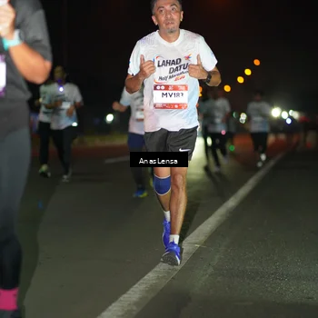 Runner Photo 7633322