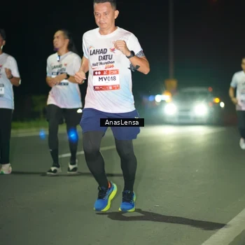 Runner Photo 7633327