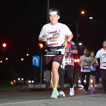Runner Photo 7633328