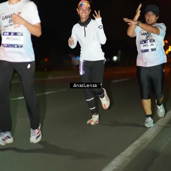 Runner Photo 7633329