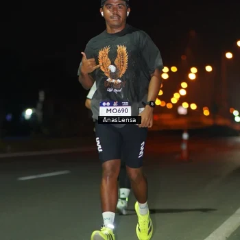Runner Photo 7633341
