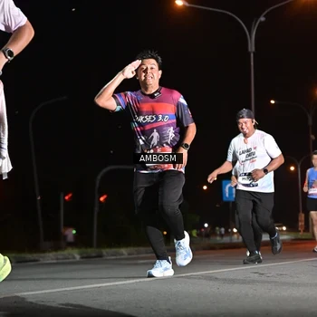Runner Photo 7633344
