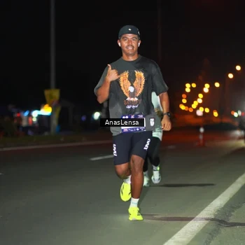 Runner Photo 7633354