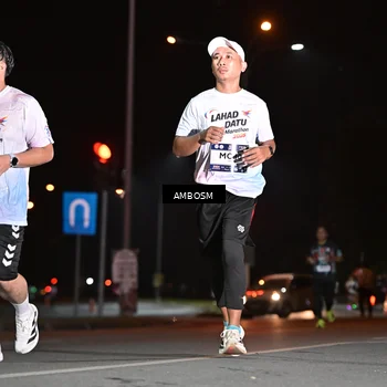 Runner Photo 7633402