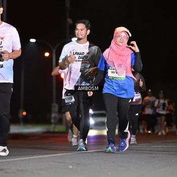 Runner Photo 7633434