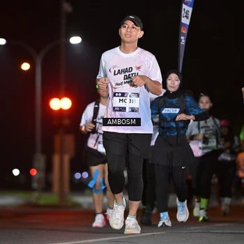 Runner Photo 7633457