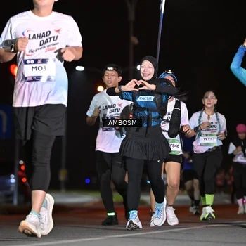Runner Photo 7633458