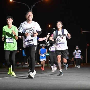 Runner Photo 7633469