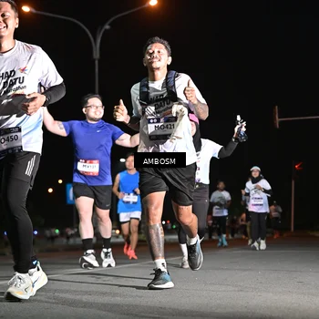 Runner Photo 7633473