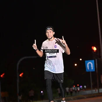 Runner Photo 7633511