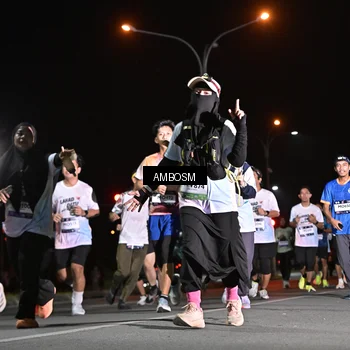 Runner Photo 7633515