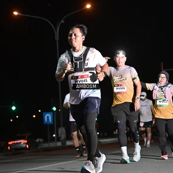Runner Photo 7633542