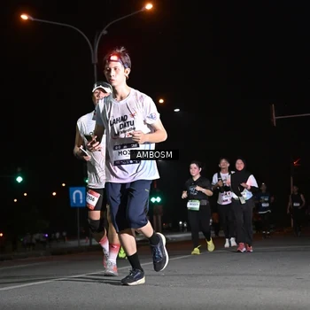 Runner Photo 7633554