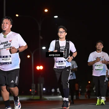 Runner Photo 7633579
