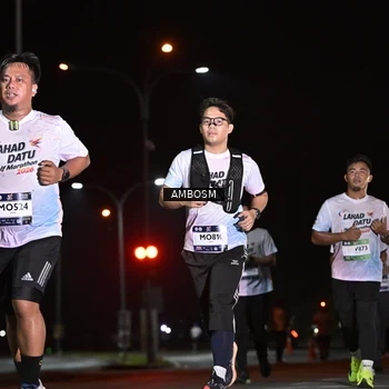 Runner Photo 7633582