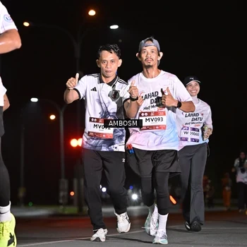 Runner Photo 7633593