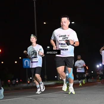 Runner Photo 7633646