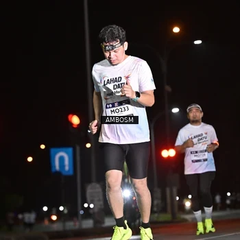 Runner Photo 7633649