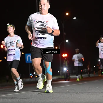 Runner Photo 7633654