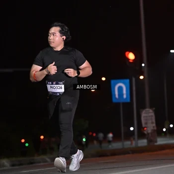 Runner Photo 7633664