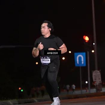Runner Photo 7633666