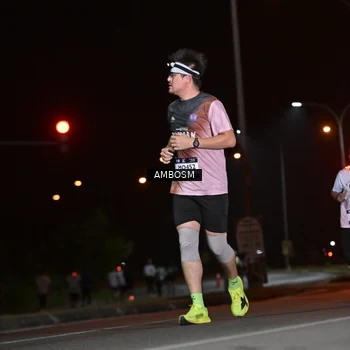 Runner Photo 7633684