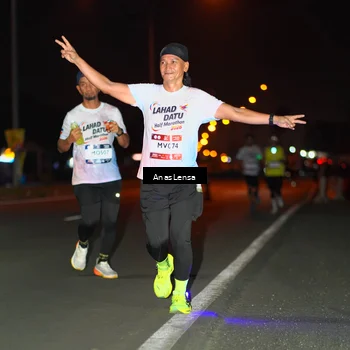 Runner Photo 7633714