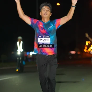 Runner Photo 7633720
