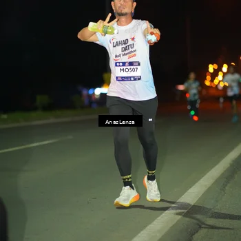 Runner Photo 7633724