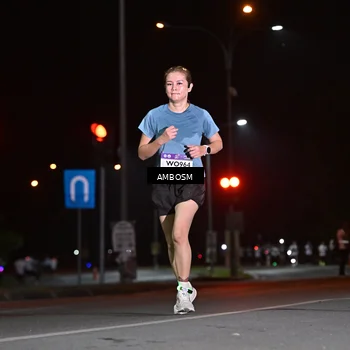 Runner Photo 7633733