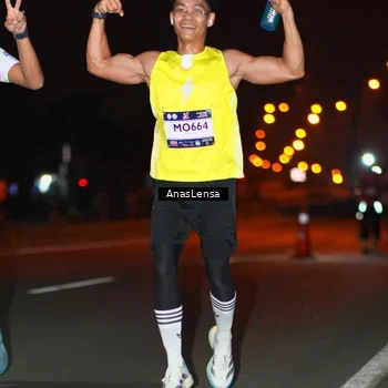 Runner Photo 7633746