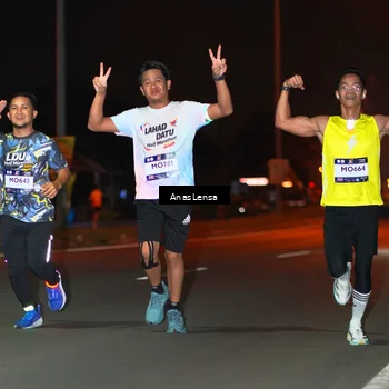 Runner Photo 7633750