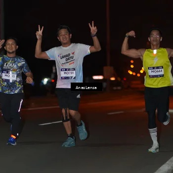 Runner Photo 7633752