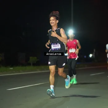 Runner Photo 7633776