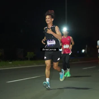 Runner Photo 7633777