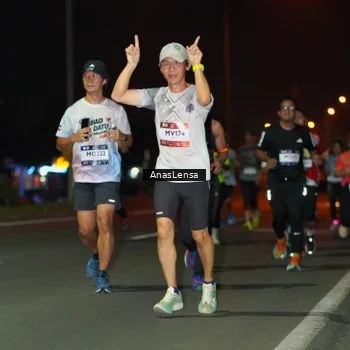 Runner Photo 7633786