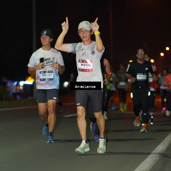 Runner Photo 7633787
