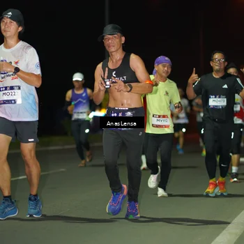 Runner Photo 7633794