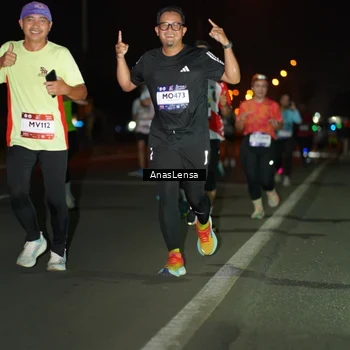 Runner Photo 7633802