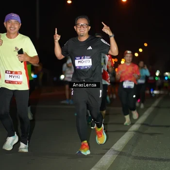 Runner Photo 7633804