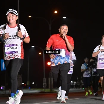 Runner Photo 7633843