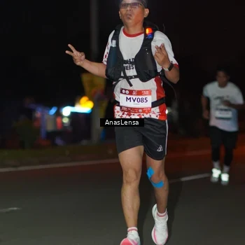 Runner Photo 7633849