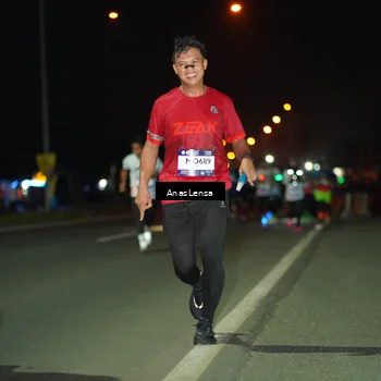 Runner Photo 7633852