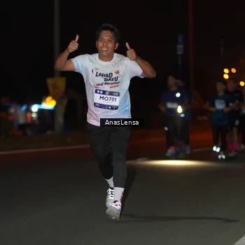 Runner Photo 7633861